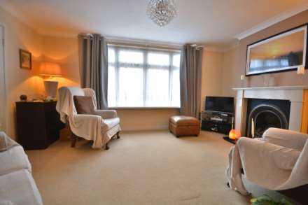 Onley Park, Willoughby, Image 6