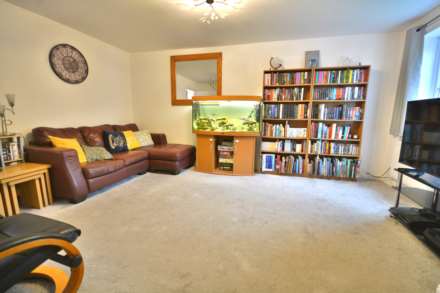 Viaduct Close, Clifton Links, Image 6