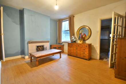 Benn Street, Southfields, CASH BUYERS, Image 3