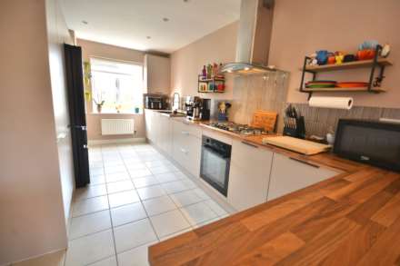 Aspen Road, Eden Park, Image 11