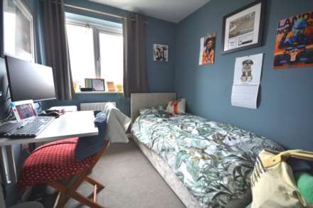 Aspen Road, Eden Park, Image 19