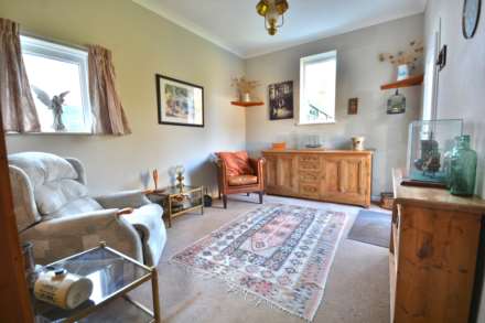 Dunsmore Avenue, Hillmorton, Image 13