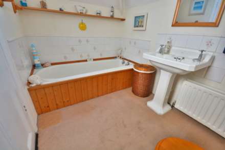 Dunsmore Avenue, Hillmorton, Image 20