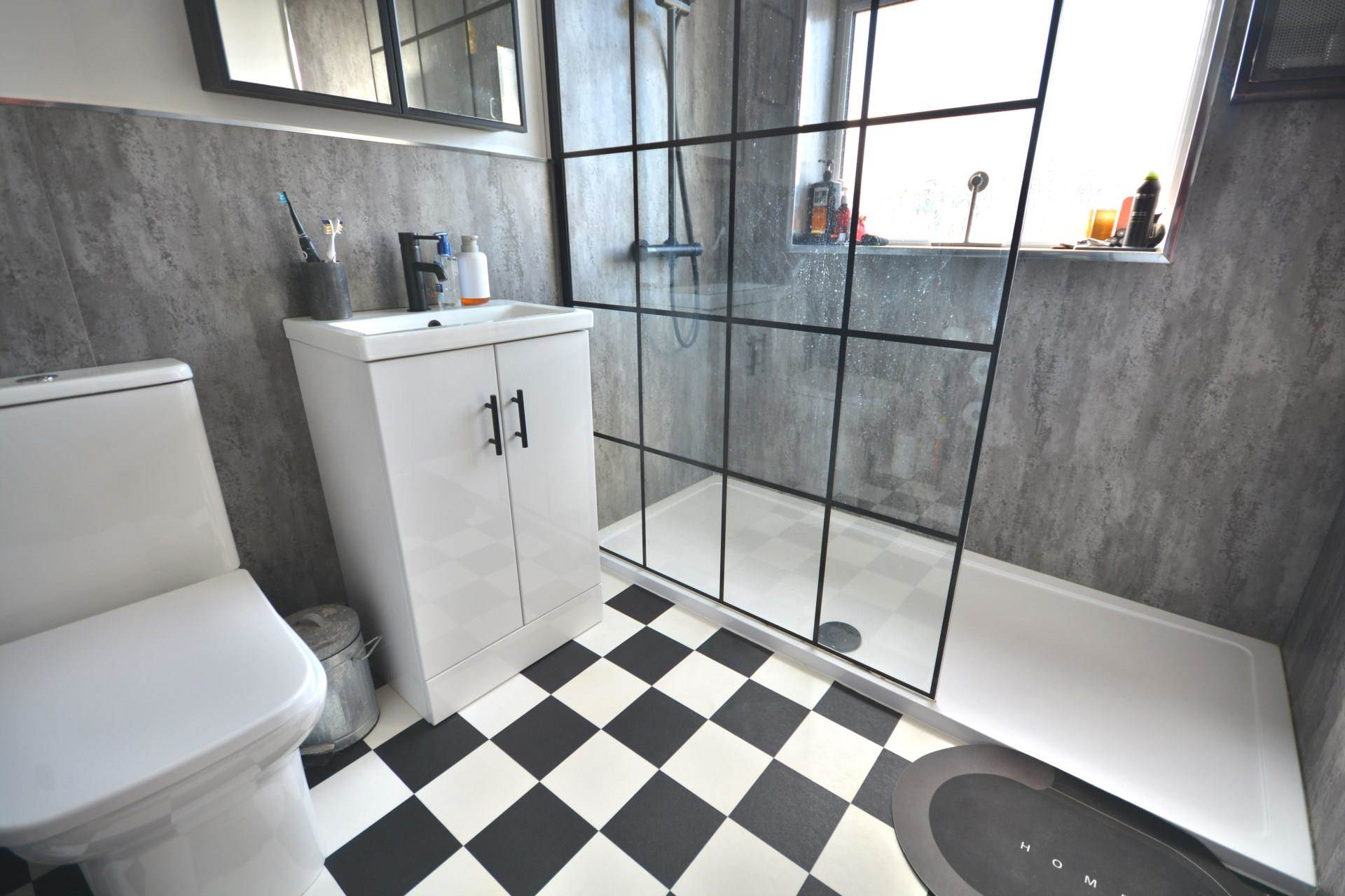 Shuckburgh Crescent, Hillmorton, Image 12