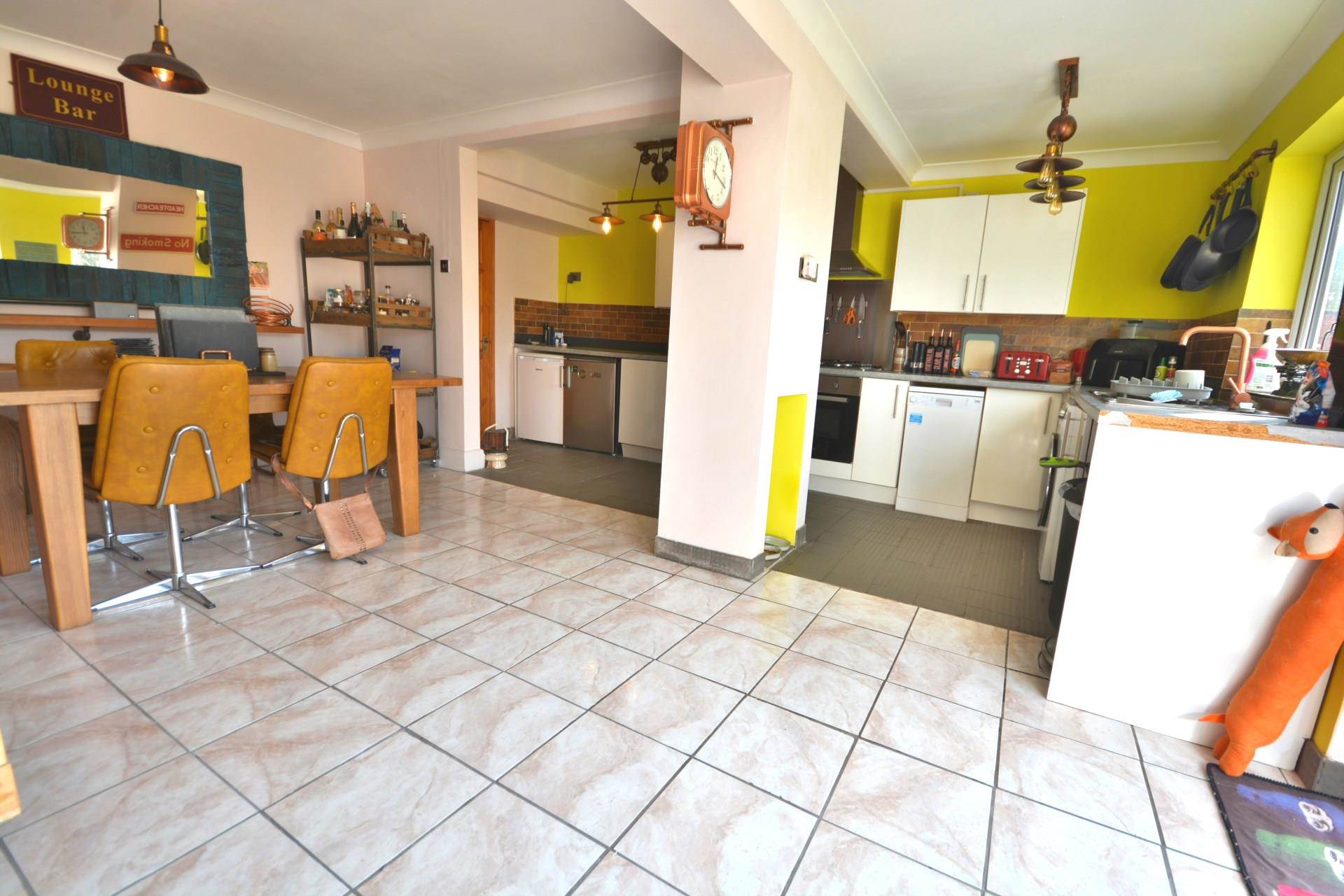 Shuckburgh Crescent, Hillmorton, Image 8