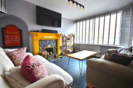 Shuckburgh Crescent, Hillmorton, Image 3