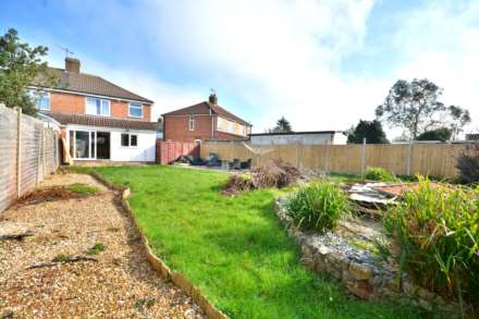 Shuckburgh Crescent, Hillmorton, Image 4