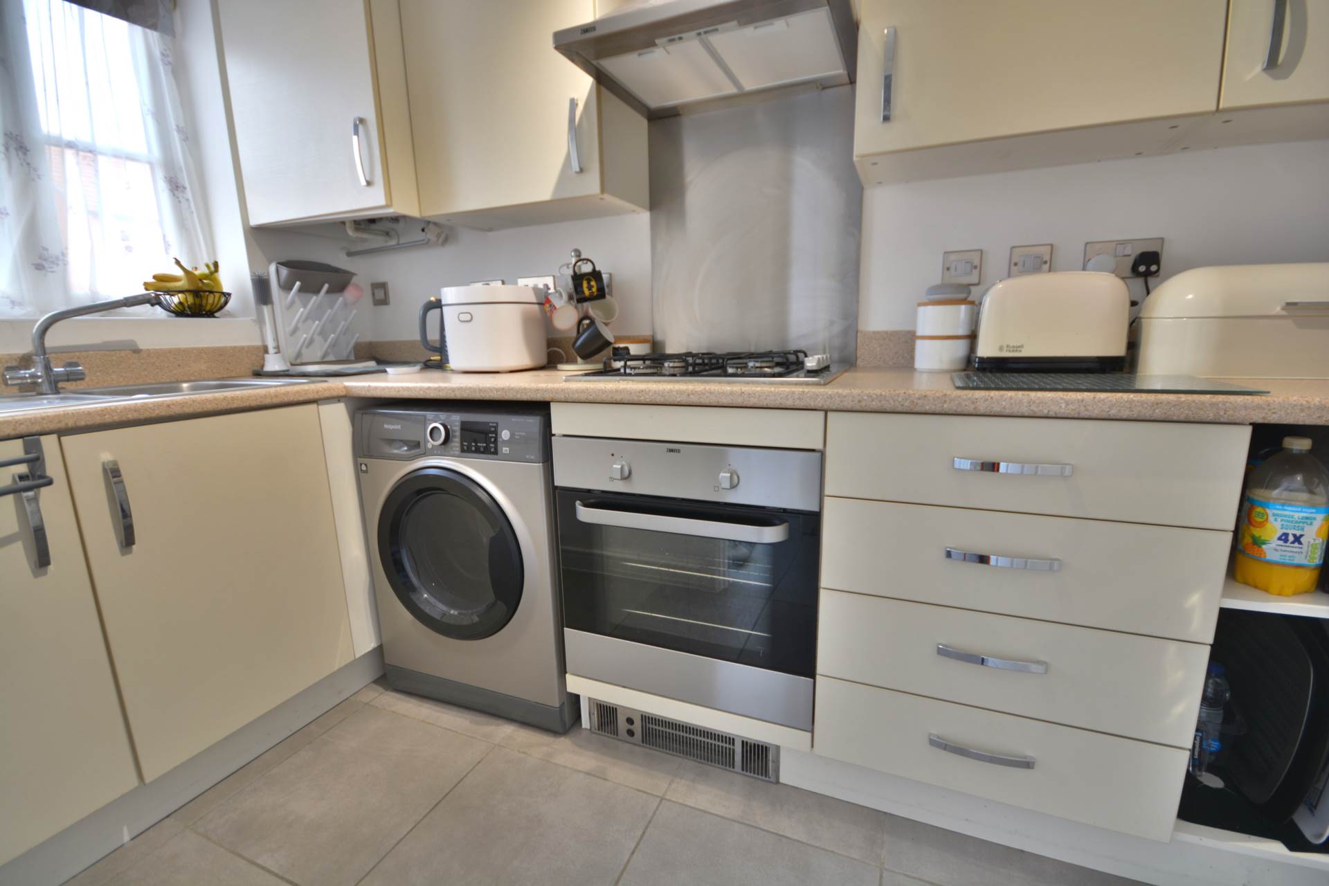 Newton Mews, Academy Drive, Image 3