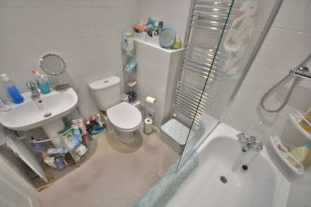 Newton Mews, Academy Drive, Image 13