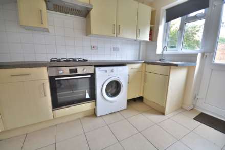 Selby Way, Whittleford, Nuneaton, Image 6