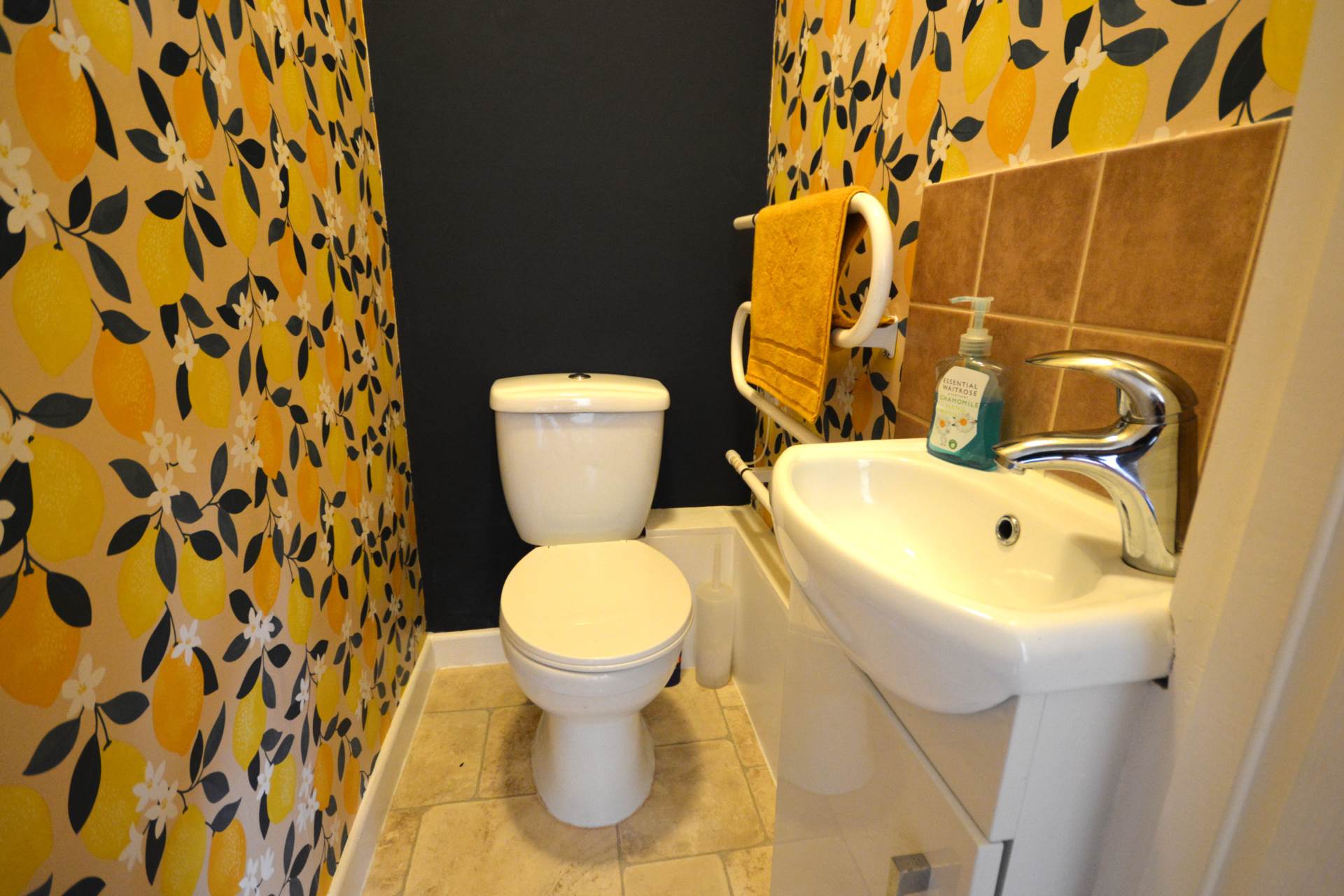 Yelvertoft Road, Northampton, Image 12