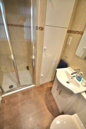 Yelvertoft Road, Northampton, Image 9