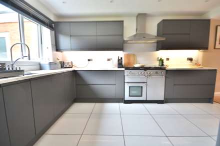 Foxfield Place, Long Lawford, Image 11