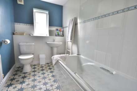 Foxfield Place, Long Lawford, Image 19