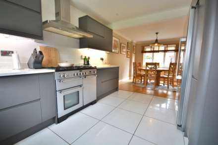 Foxfield Place, Long Lawford, Image 2