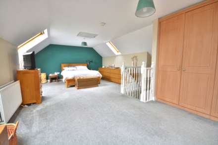 Foxfield Place, Long Lawford, Image 3