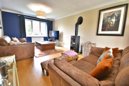 Foxfield Place, Long Lawford, Image 5