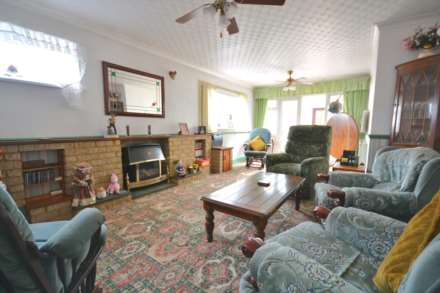 Hawlands, Brownsover, Image 2