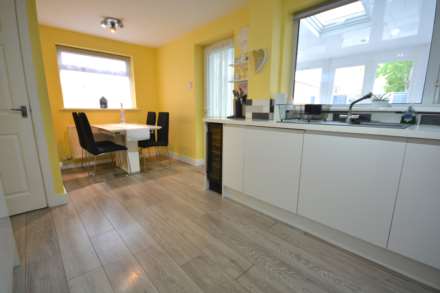 Chaucer Road, Hillside, Image 6