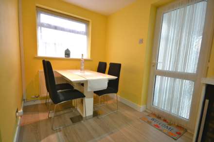 Chaucer Road, Hillside, Image 7