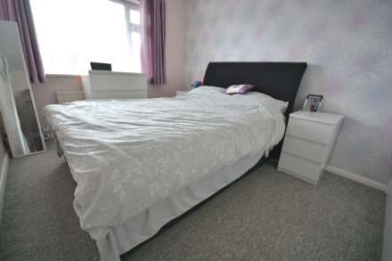 Chaucer Road, Hillside, Image 9