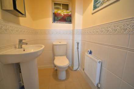 Shearwater Drive, Coton Meadows, Image 11
