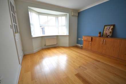 Shearwater Drive, Coton Meadows, Image 7
