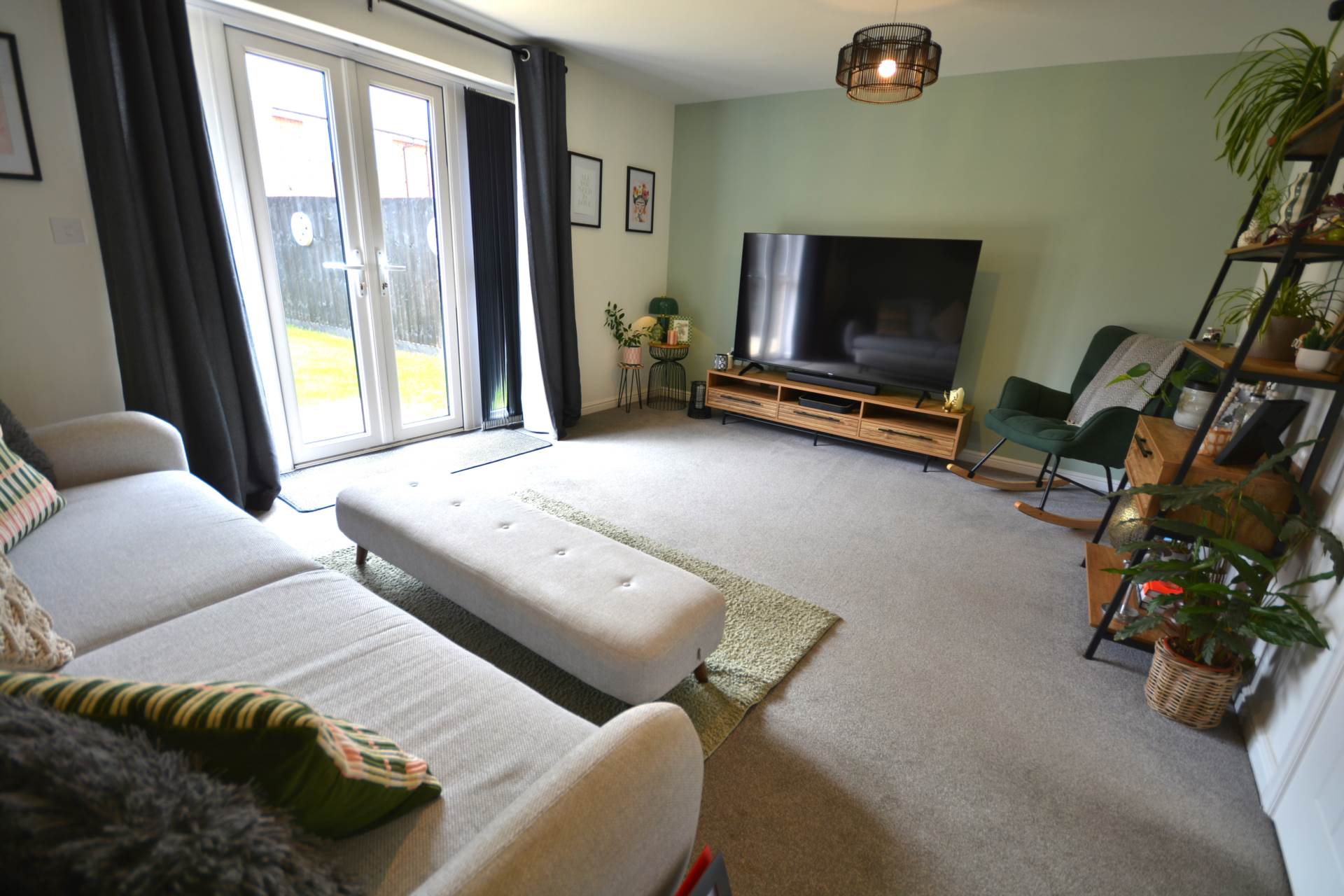 Azure Close, Ashlawn Rise, Image 6