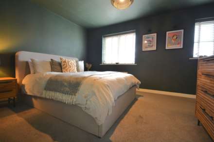 Azure Close, Ashlawn Rise, Image 11