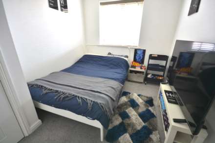 Azure Close, Ashlawn Rise, Image 13