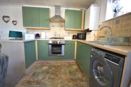 Lower Lea Place, Hillmorton, Image 4
