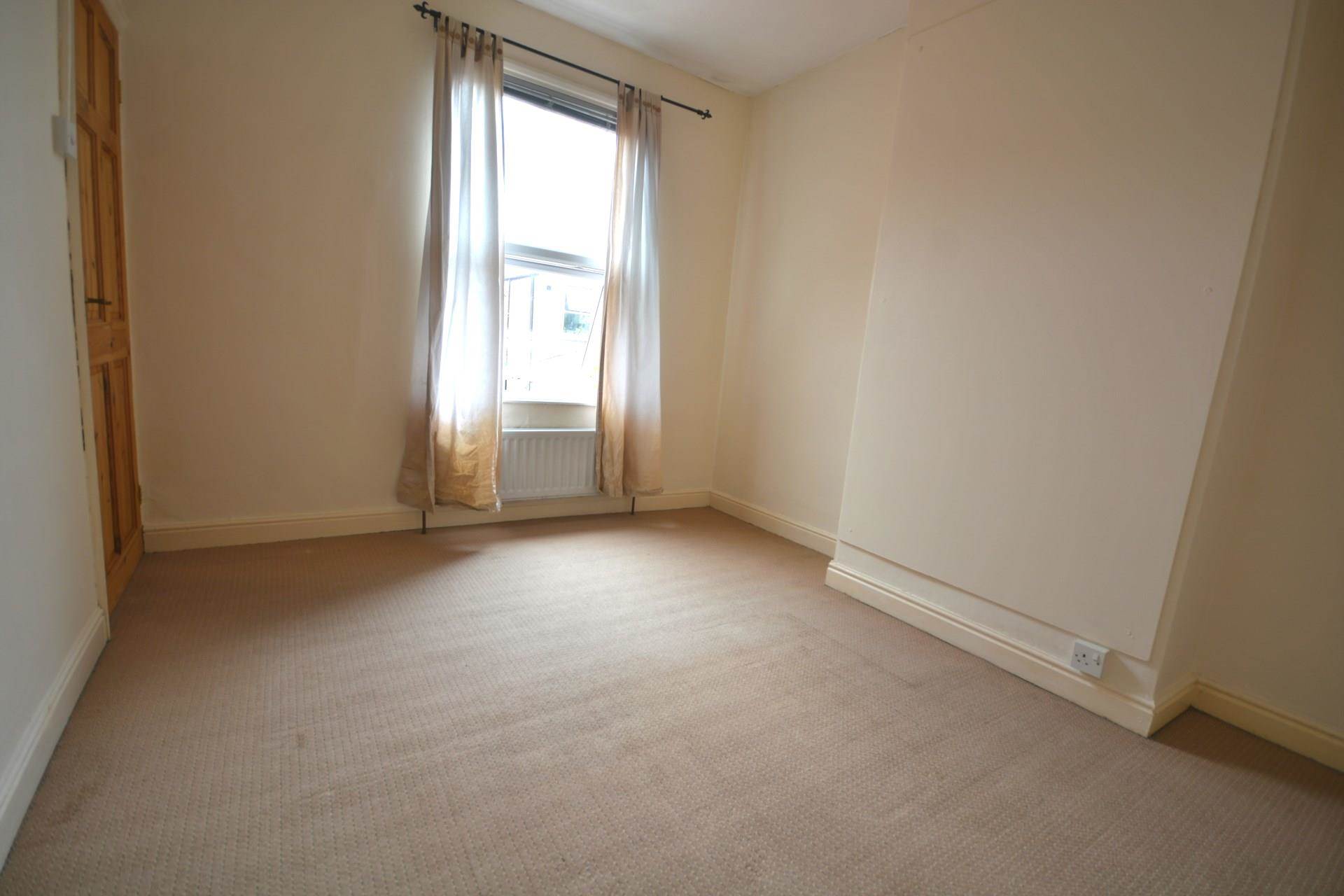 Sandown Road, Rugby Town Centre, Image 7