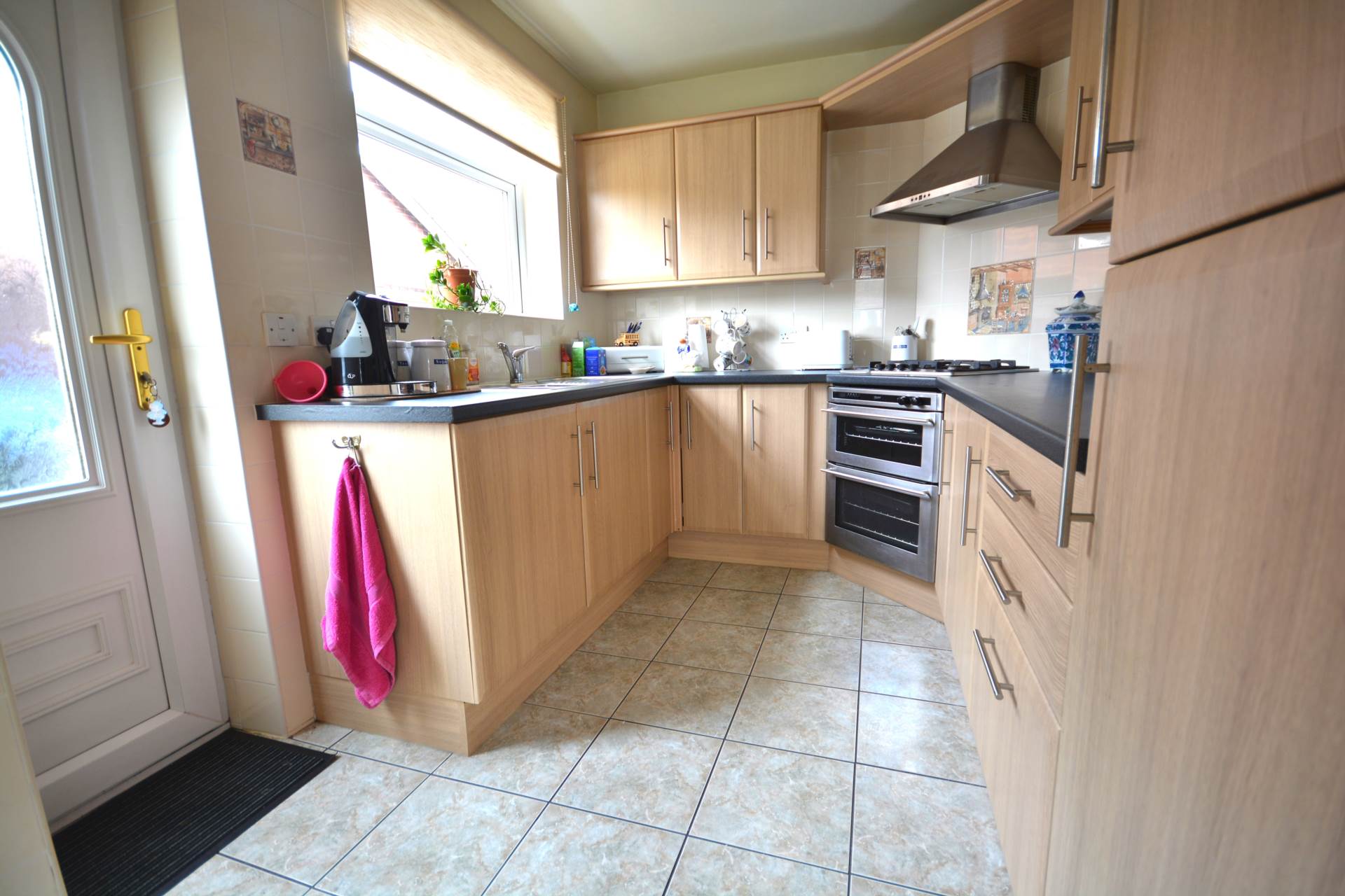 Thackeray Close, Hillside, Image 3
