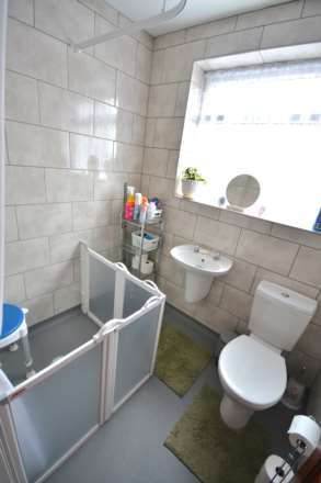 Thackeray Close, Hillside, Image 9