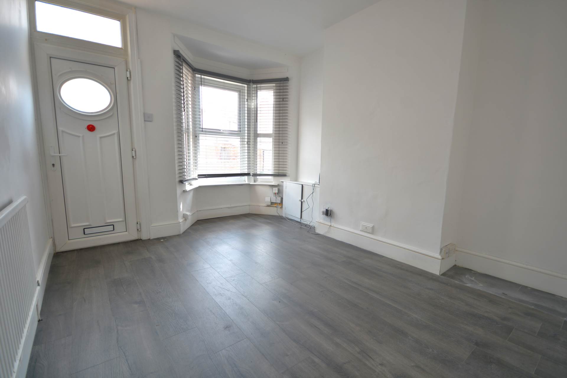 Victoria Avenue, New Bilton, Image 2