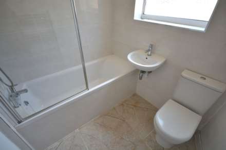 Victoria Avenue, New Bilton, Image 7