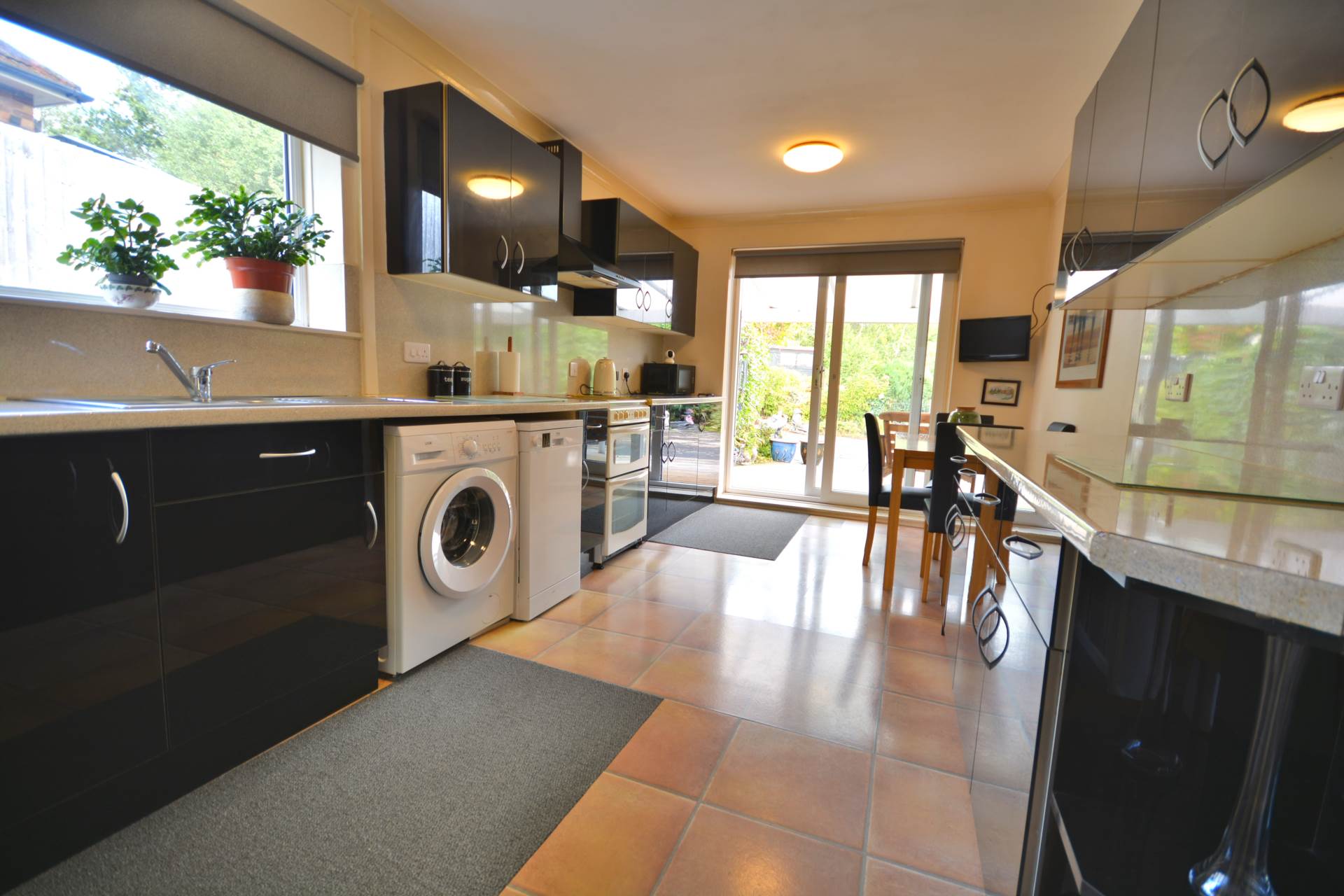 McKinnell Crescent, Abbots Farm, Hillmorton, Image 2