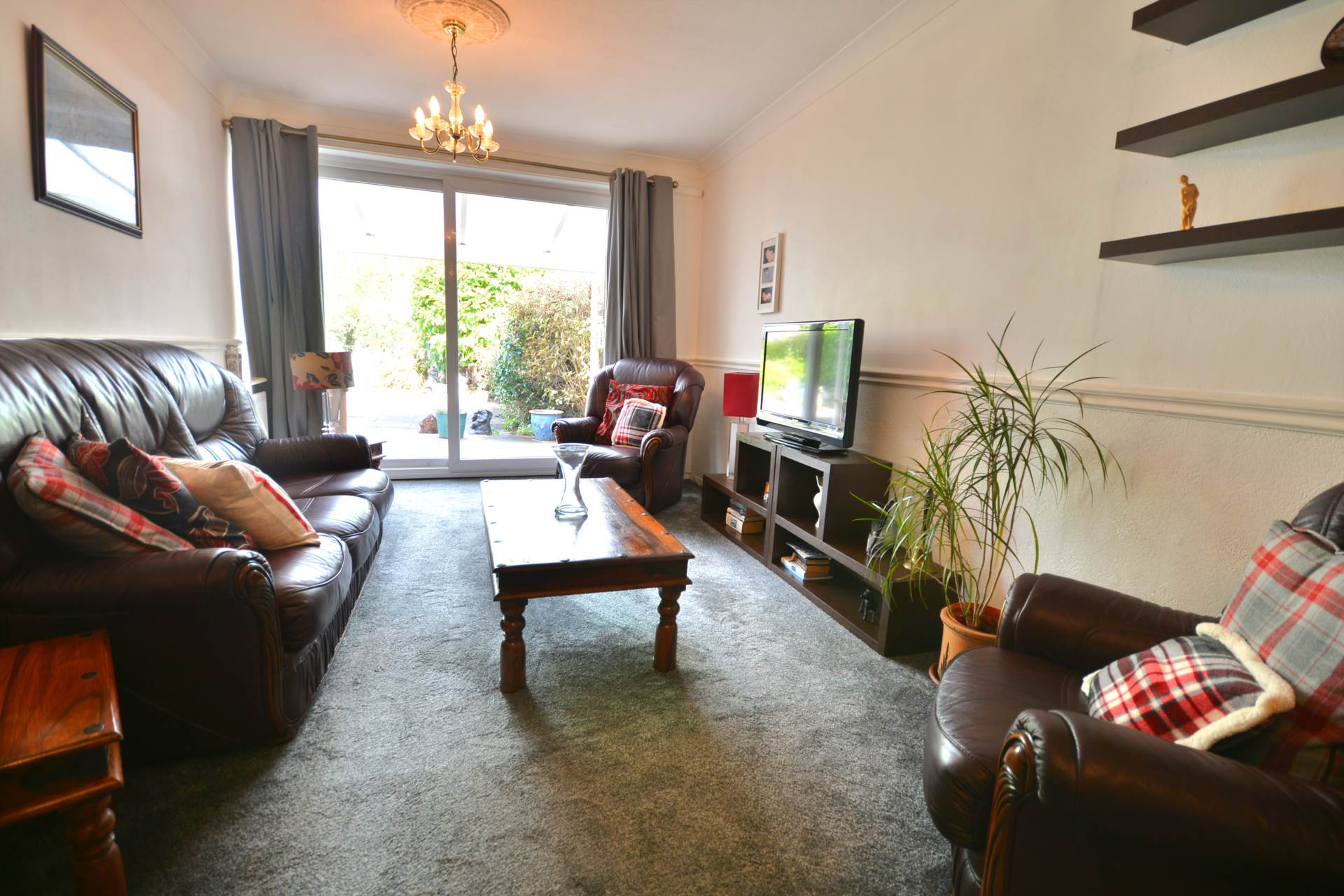 McKinnell Crescent, Abbots Farm, Hillmorton, Image 6