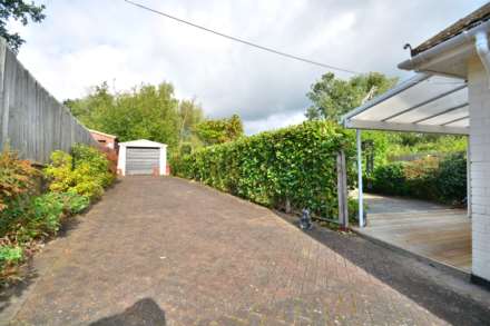 McKinnell Crescent, Abbots Farm, Hillmorton, Image 17