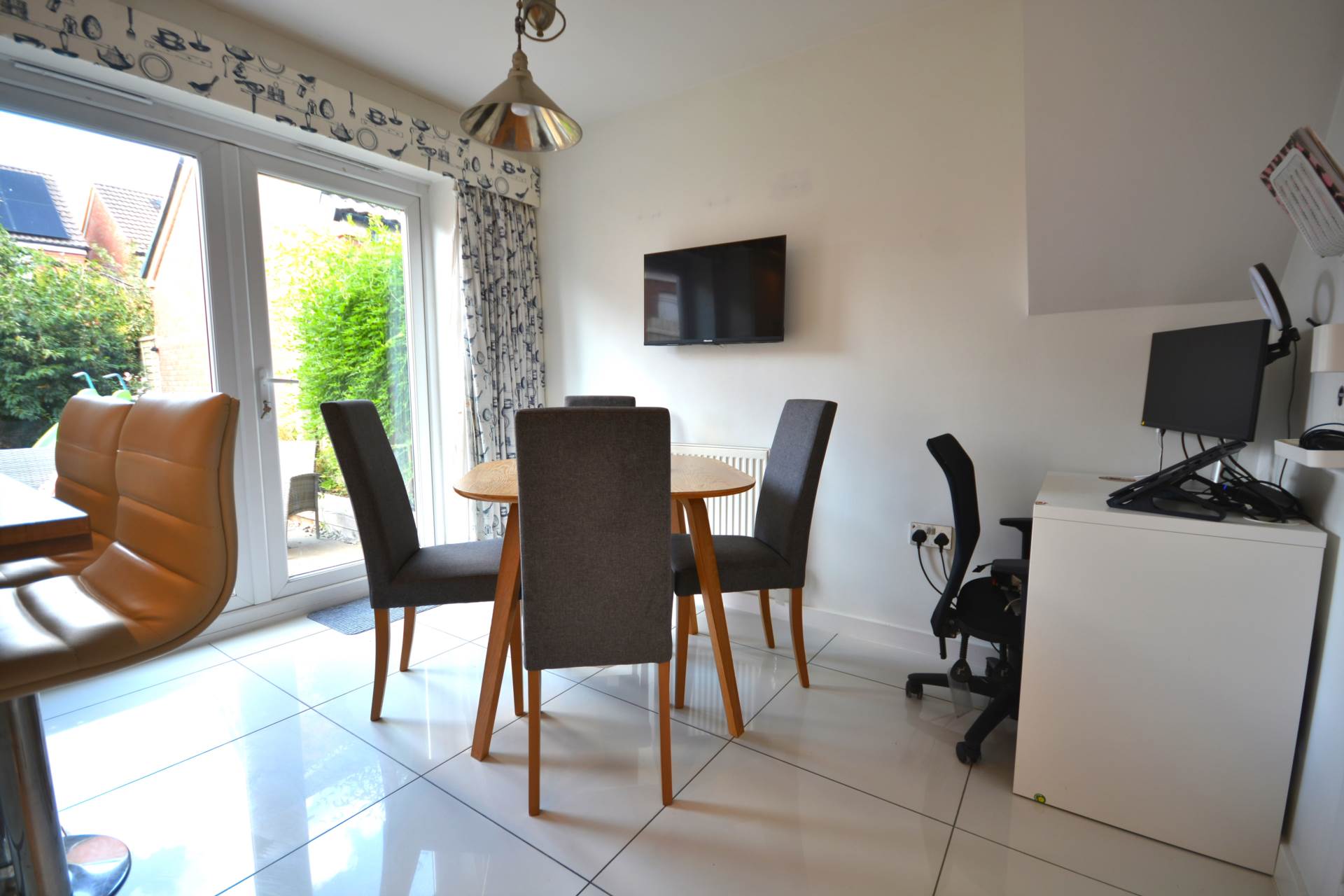 Sheepcote Drive, Long Lawford, Image 9