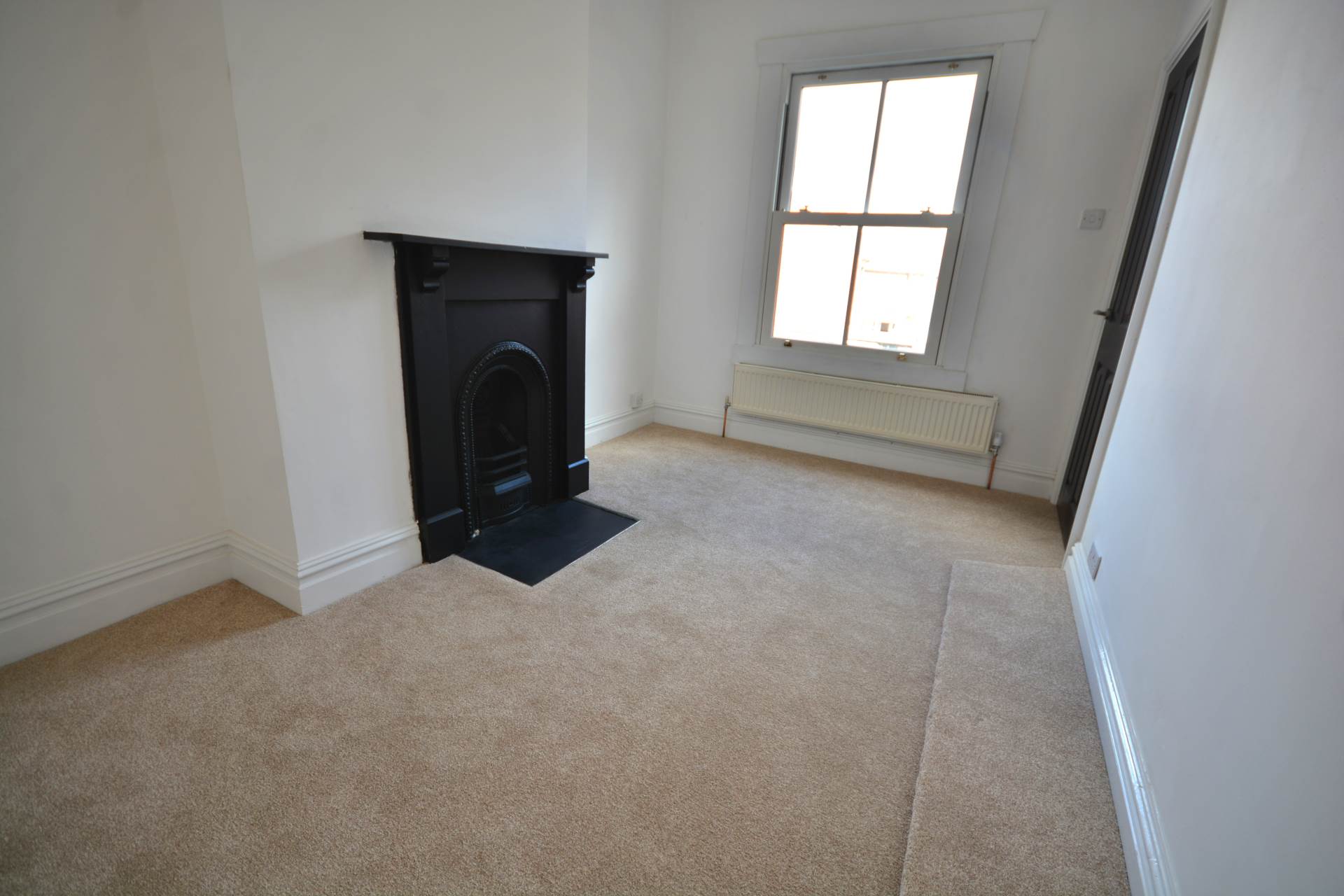 Lower Hilmorton Road, Rugby Town Centre, Image 12
