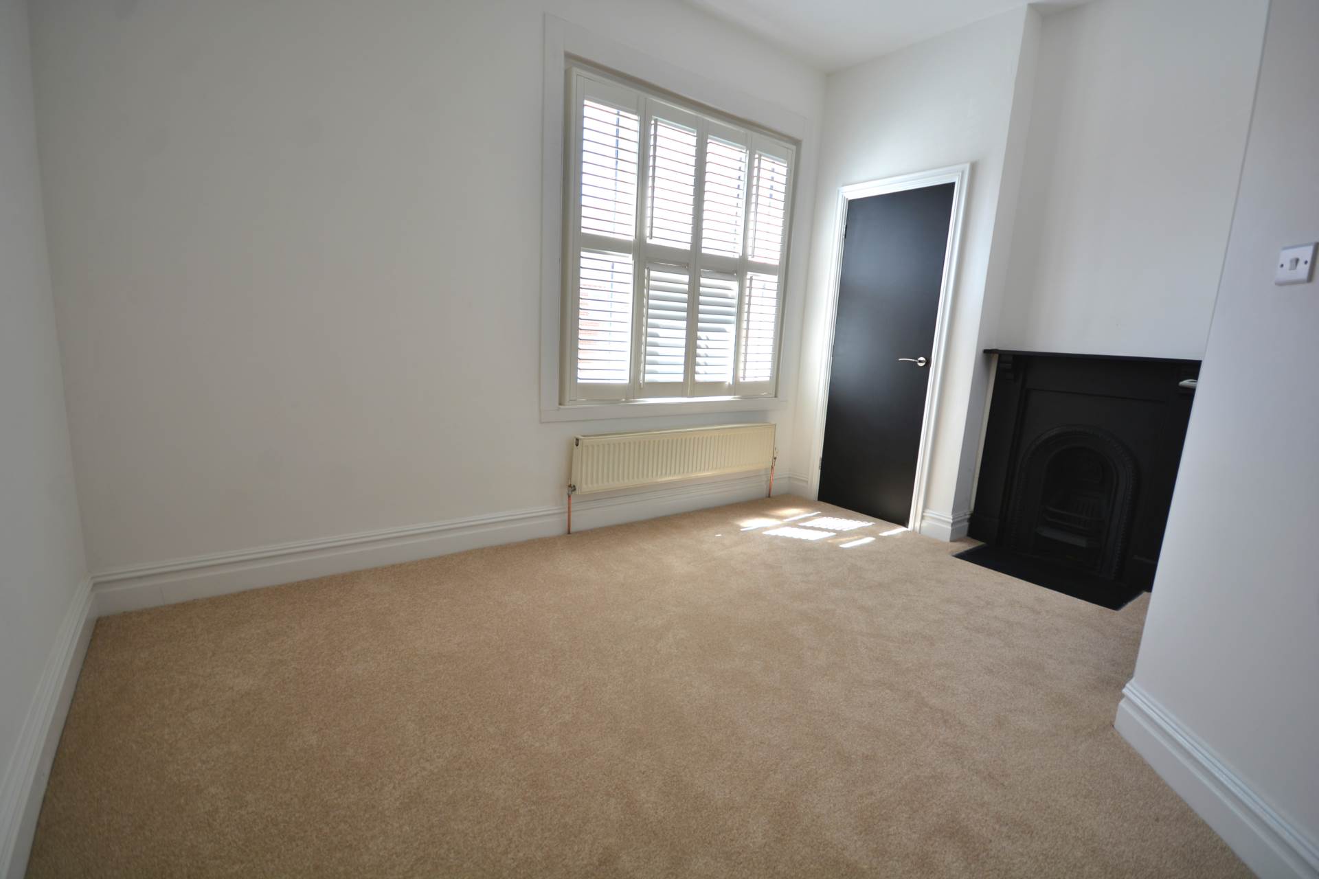Lower Hilmorton Road, Rugby Town Centre, Image 9