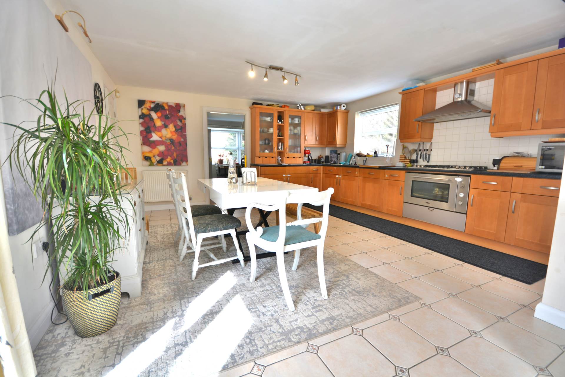 Shearwater Drive, Coton Meadows, Image 9
