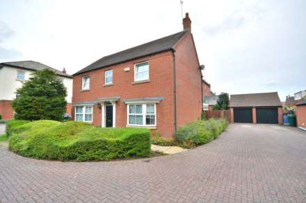 Shearwater Drive, Coton Meadows