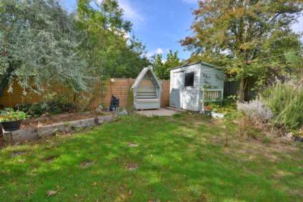 Beswick Gardens, Rugby, Image 20