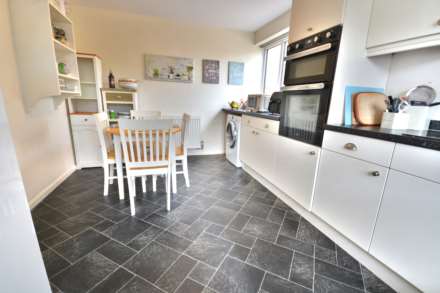 Beswick Gardens, Rugby, Image 4