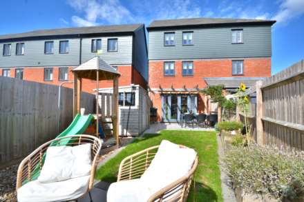 Moors Lane, Houlton, Image 4