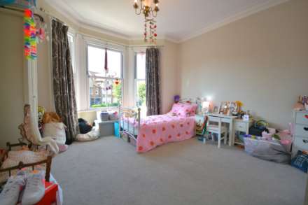 Clifton Road, Rugby Town Centre, Image 16