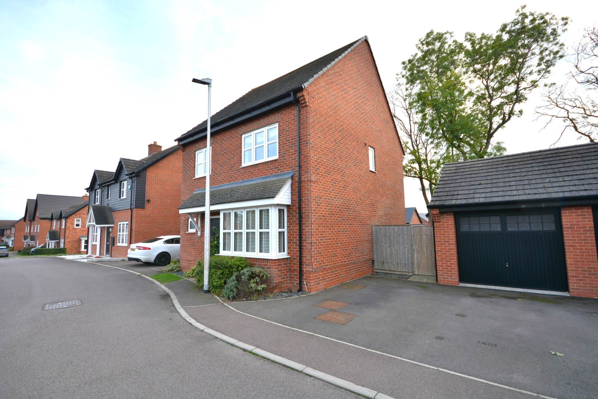 Kerry Hill Drive, Long Lawford, Image 32
