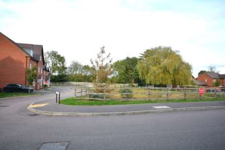 Kerry Hill Drive, Long Lawford, Image 33